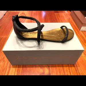 Size 8 NEW Lola Cruz Sandal